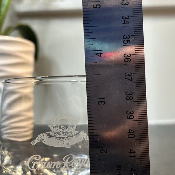 2- Crown Royal Pillow Etched Weighted Bottom Old Fashioned Low Ball Glasses - Picture 4 of 4